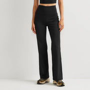 Women's Traverse Trail Flare Pants - Black